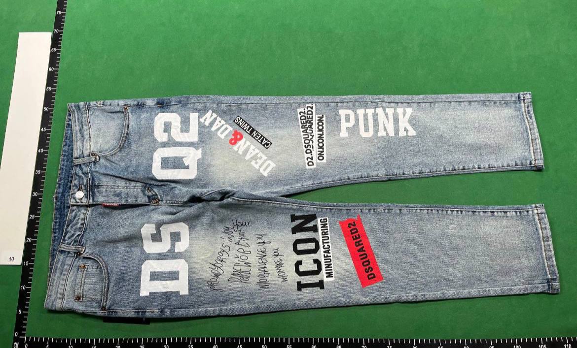 DSQ2 jeans