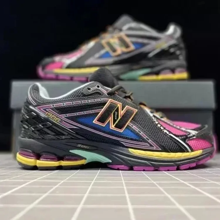 New Balance1906R