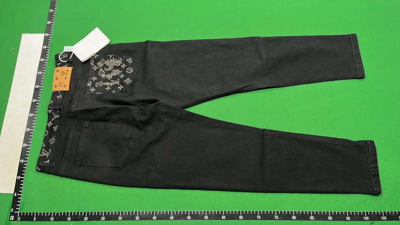  LV Jeans（25+ Styles）