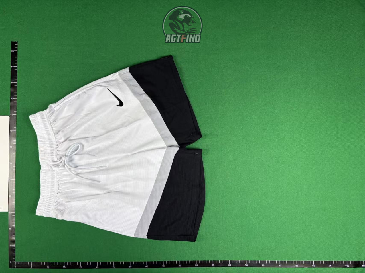 Nike shorts -4