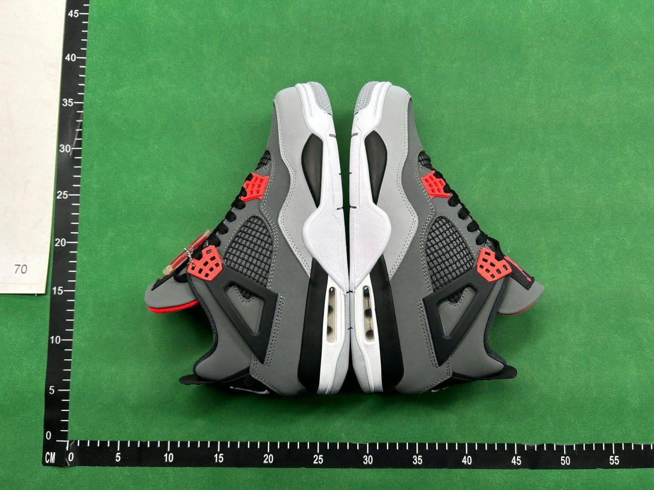 Nike Jordan 4 -2