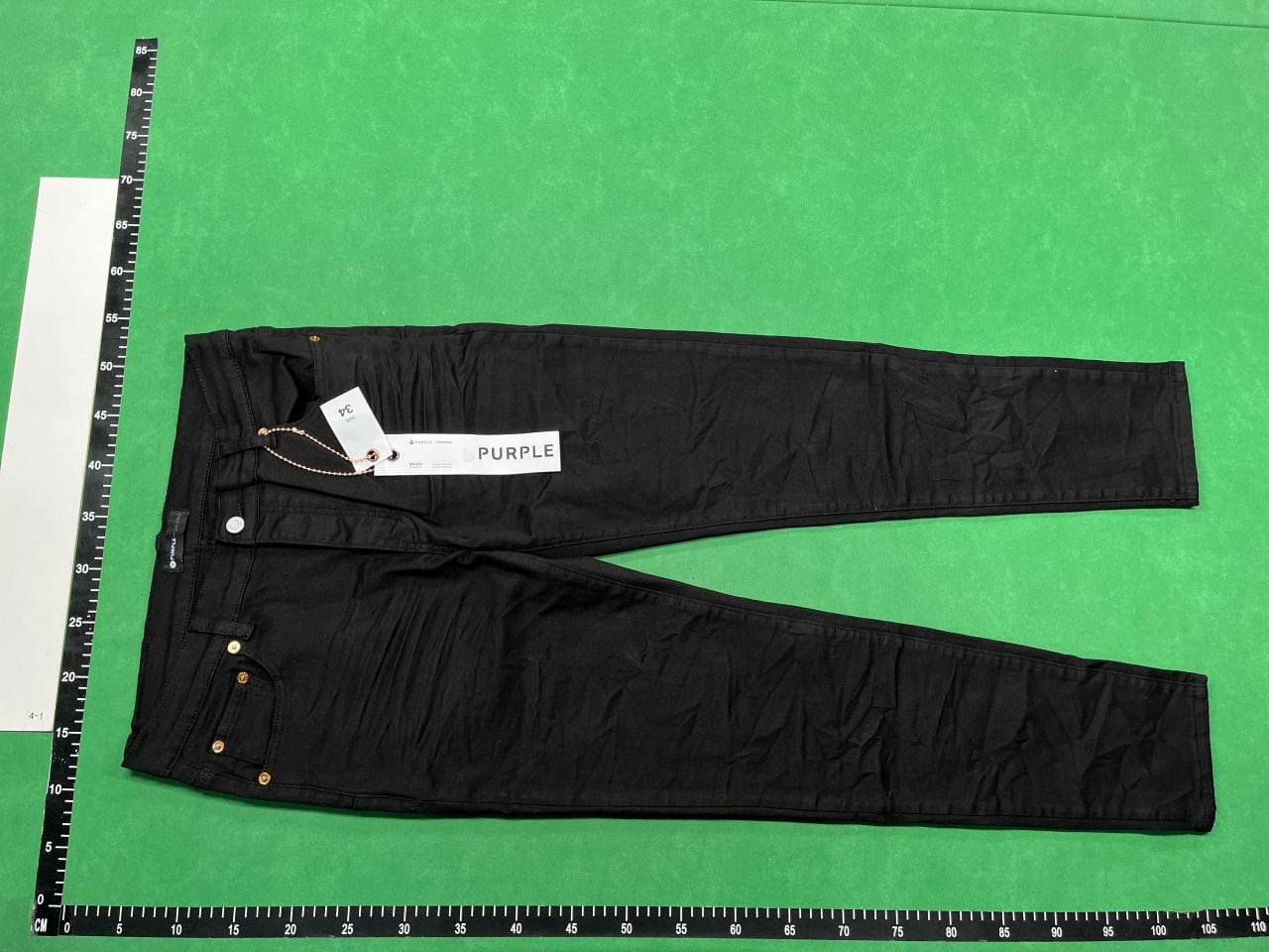  Purple jeans  (40 CP)