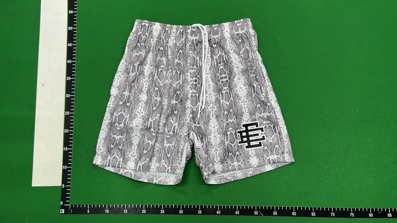  Eric Emanuel SHORTS  -2