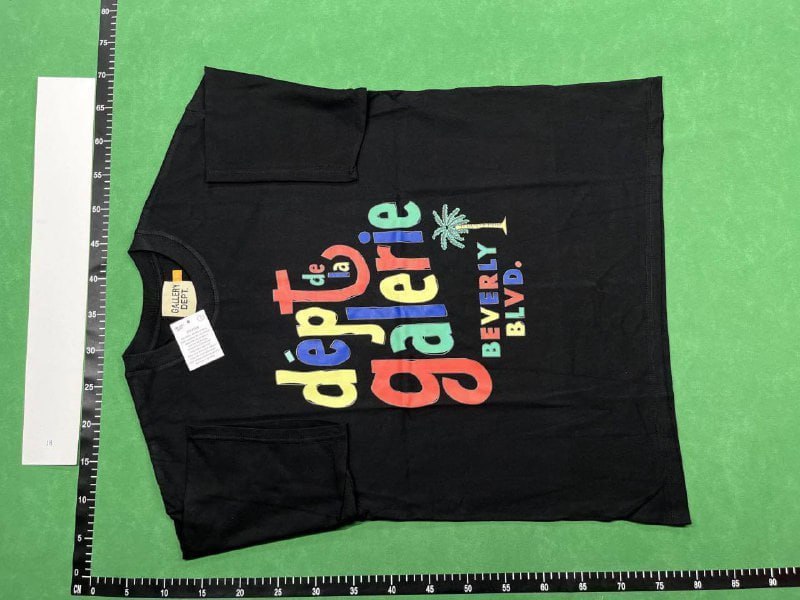  Gallery dept T-shirt  (40 CP)