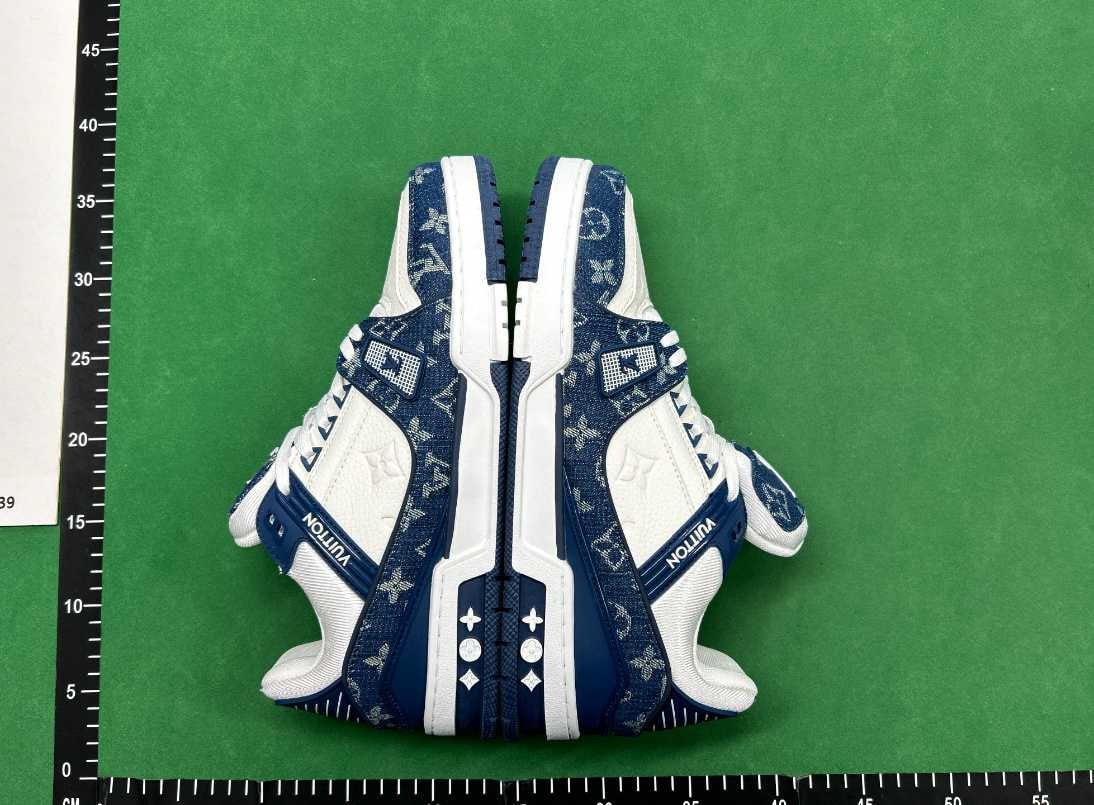  Louis Vuitton Trainer Sneakers -2