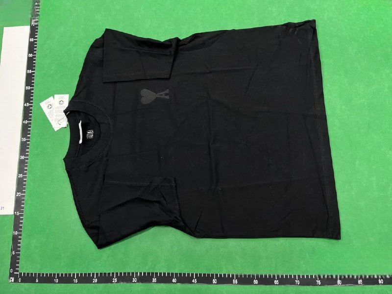 Ami Paris Heart Logo T-Shirt -1