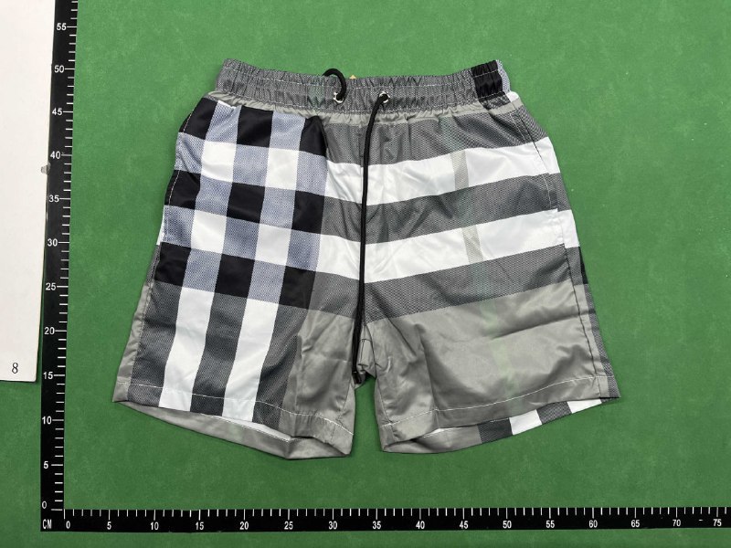 Burberry Vintage Check Shorts [9+ styles] -2