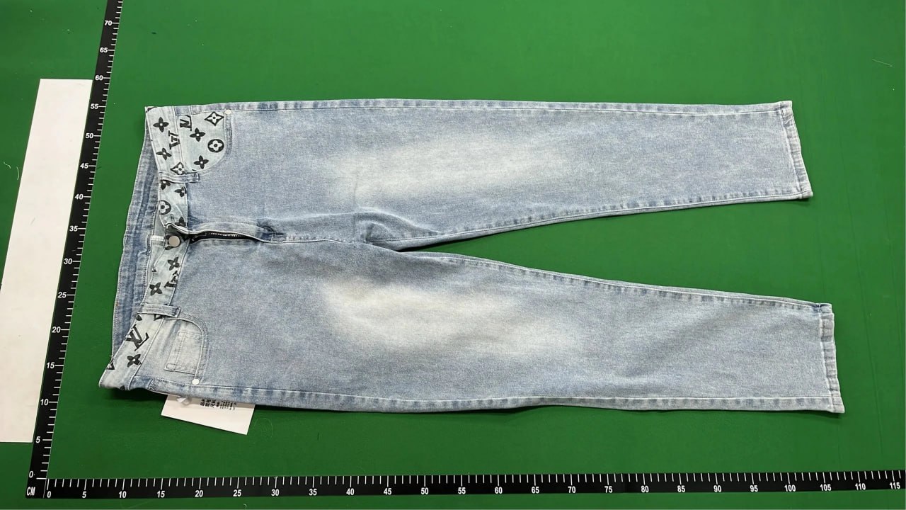  Louis Vuitton Jeans [25+ Styles] -1