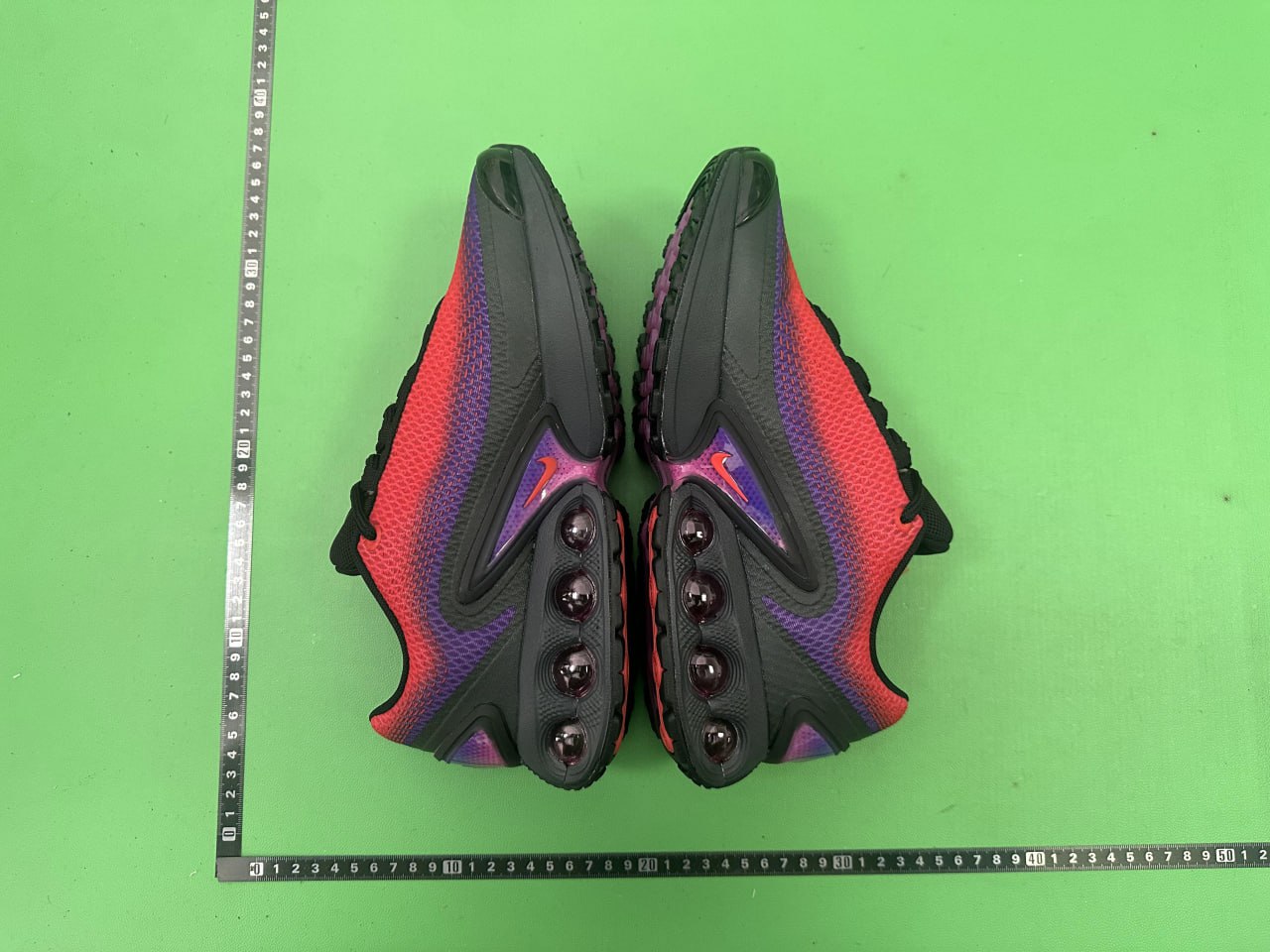  Nike Air Max DN Sneakers -1