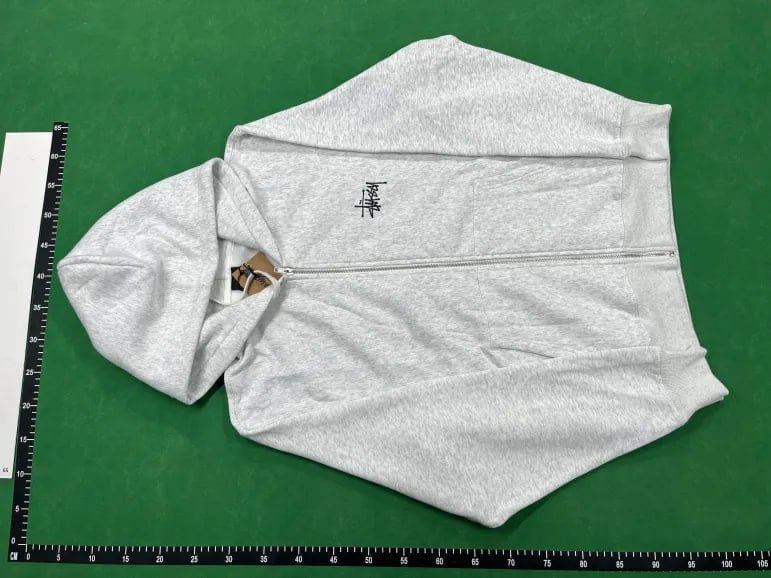 Stussy World Tour Zip-Up Hoodie -2