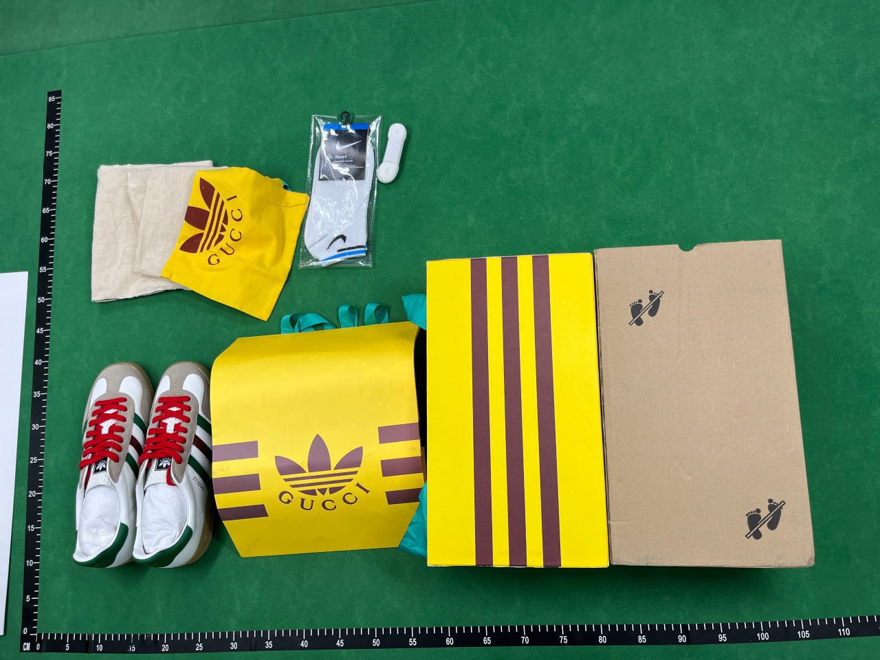 Gucci x Adidas Gazelle Sneakers -3