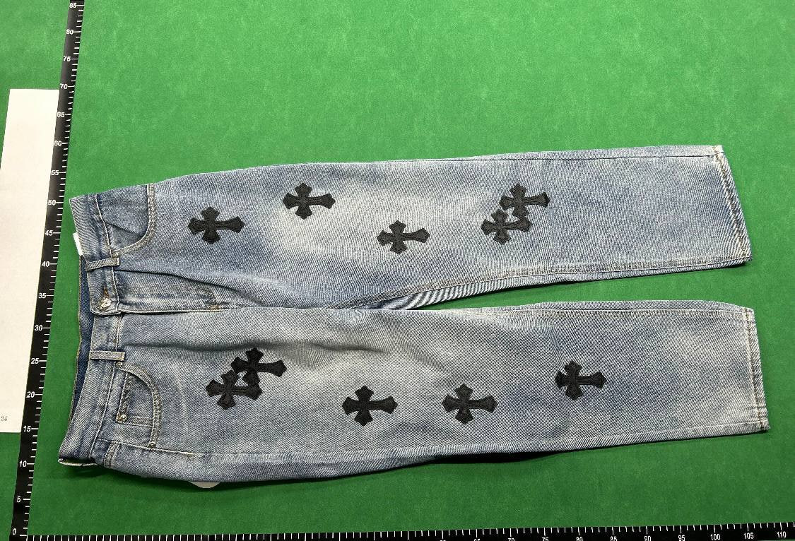 Chrome Hearts Cross Embroidered Jeans [14 CP] -1