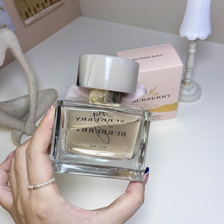 Burberry Floral Pink MY Eau de Parfum-3351                   -4