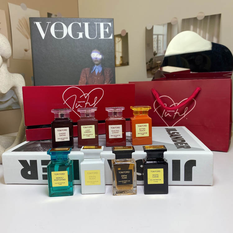 TOMFORD TF Limited Edition Signature Fragrance 8-Piece Set B-3188                   -3