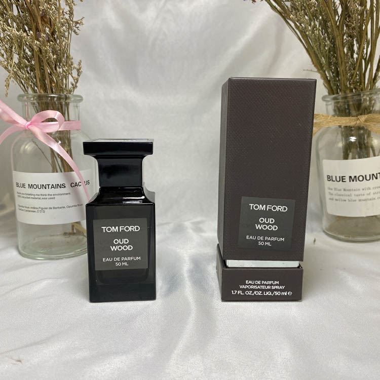 TOMFORD TF Oud and Agarwood Pe