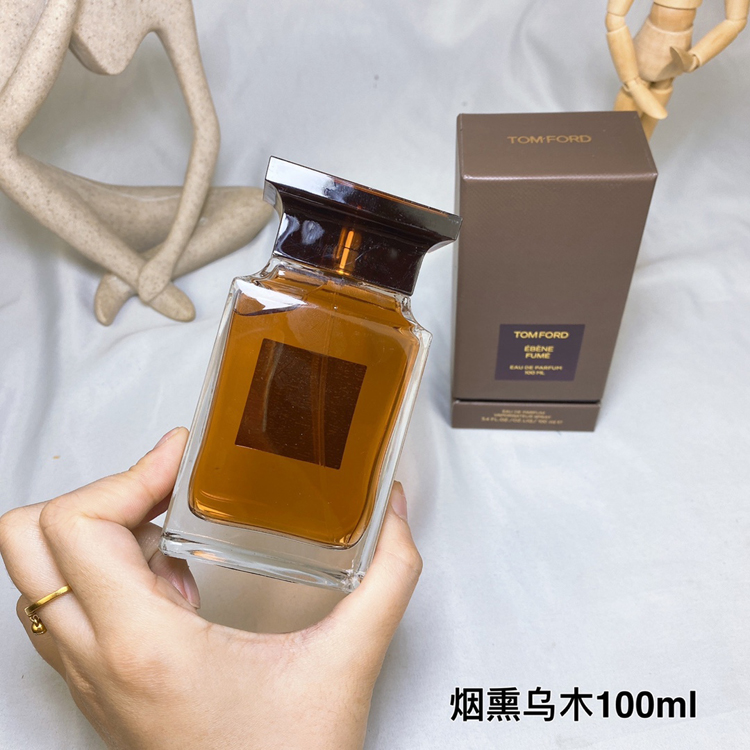 TomFord TF Smoky Oud Parfum-3083                   -4