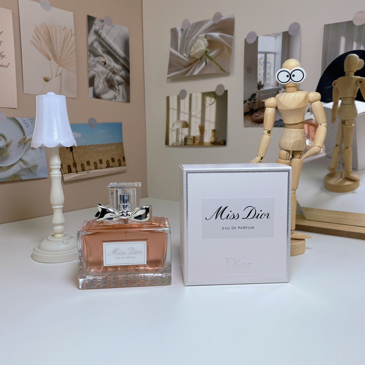 Dior Blooming Sweetheart EDP-3