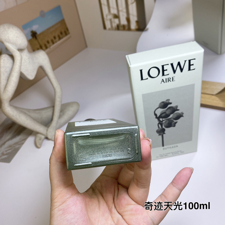 Loewe Miracle Sky Light Eau de Toilette-3033                   -3
