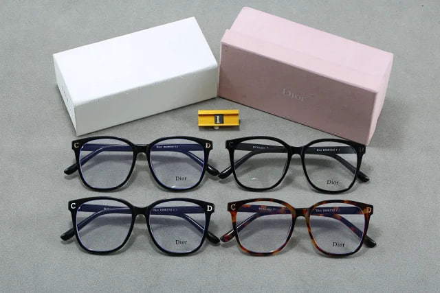 DIOR-1 glasses