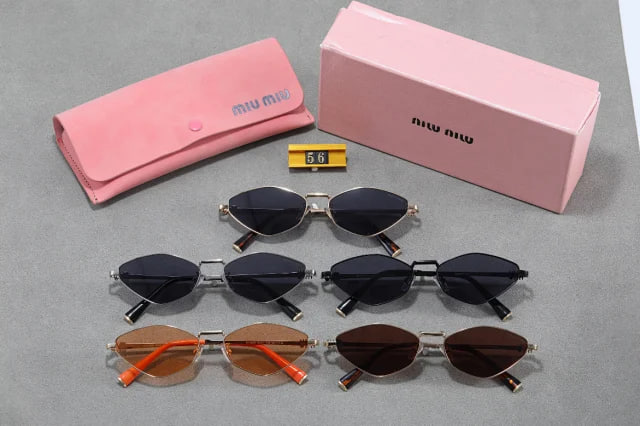 MIUMIU-4 glasses -3